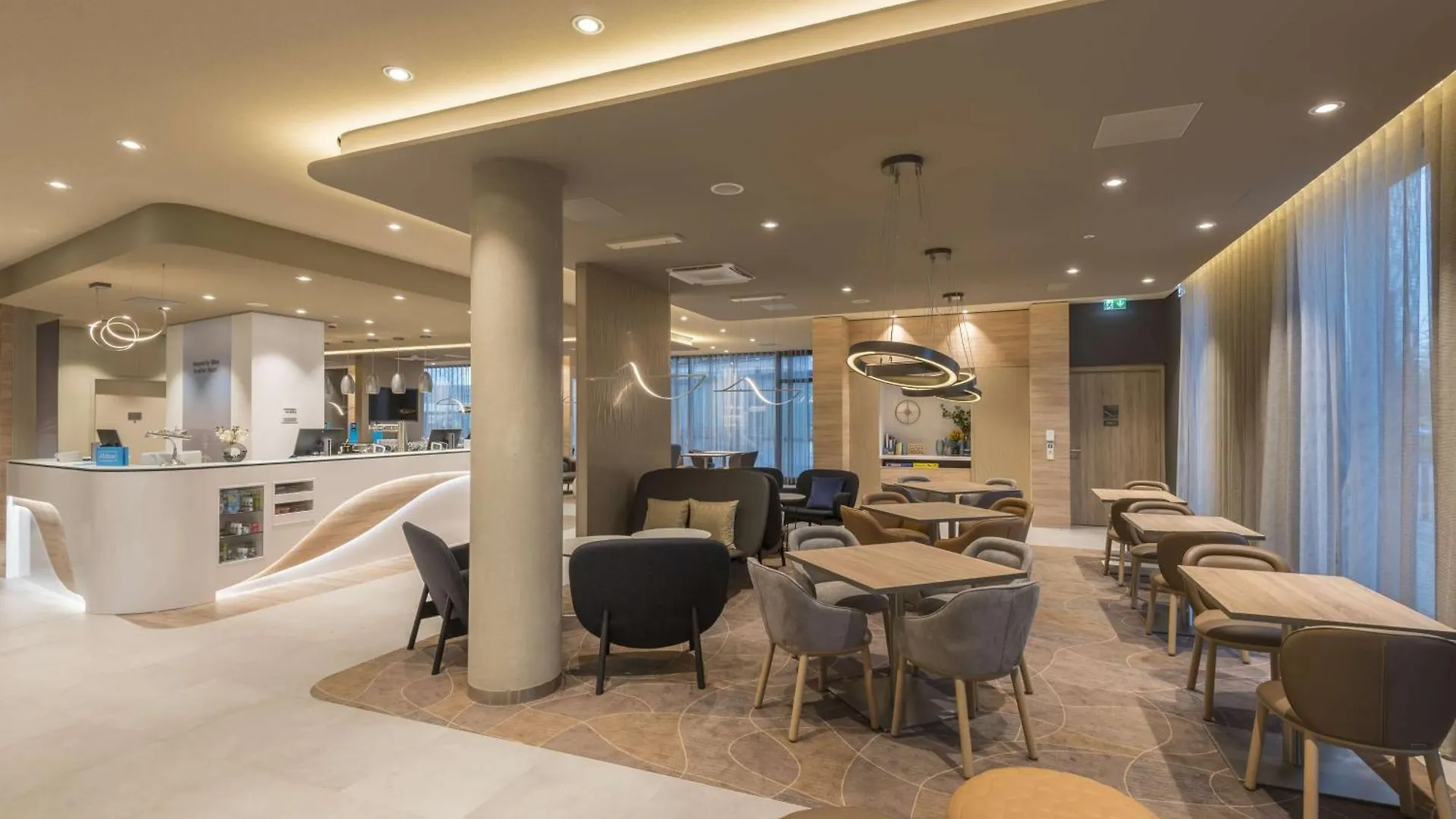 Hampton By Hilton Frankfurt Airport Hotel Frankfurt am Main
