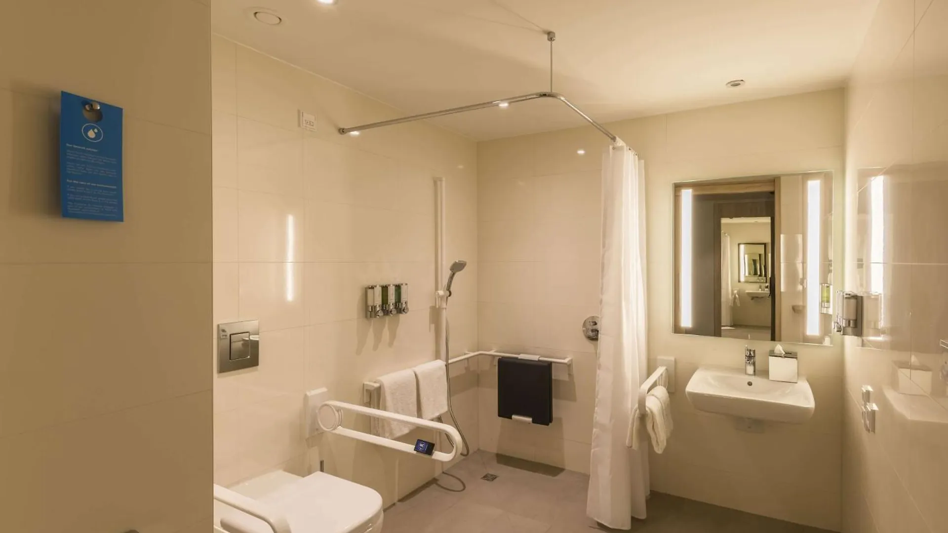 Hampton By Hilton Frankfurt Airport Hotel Frankfurt am Main 3*,  Germany